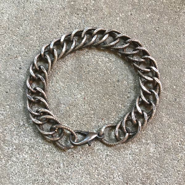 B09 Bracelet B09 price €25
