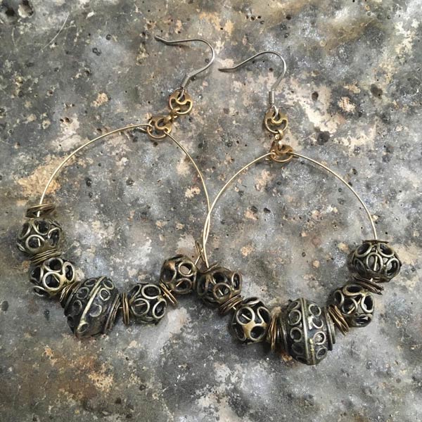 Earring E672   price €20