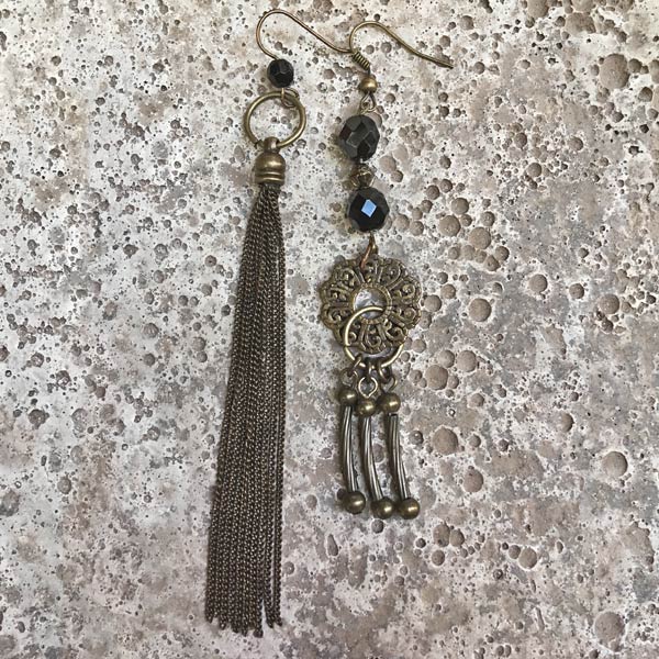 Earring E256    SOLD