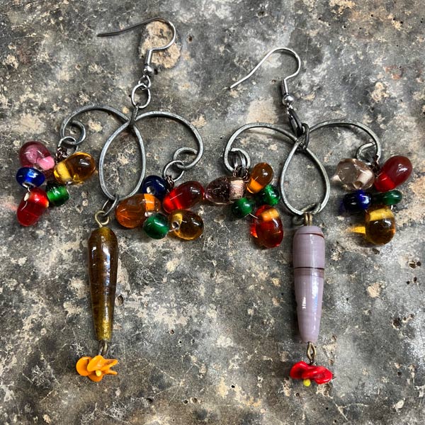 Earring E977   price €20