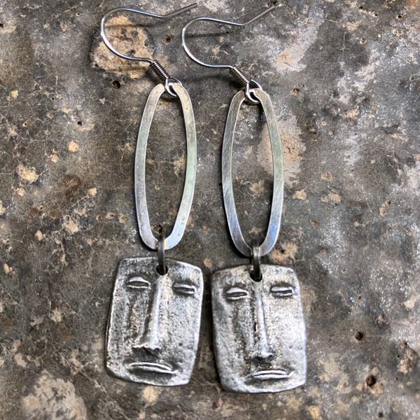 Earring E978   price €20