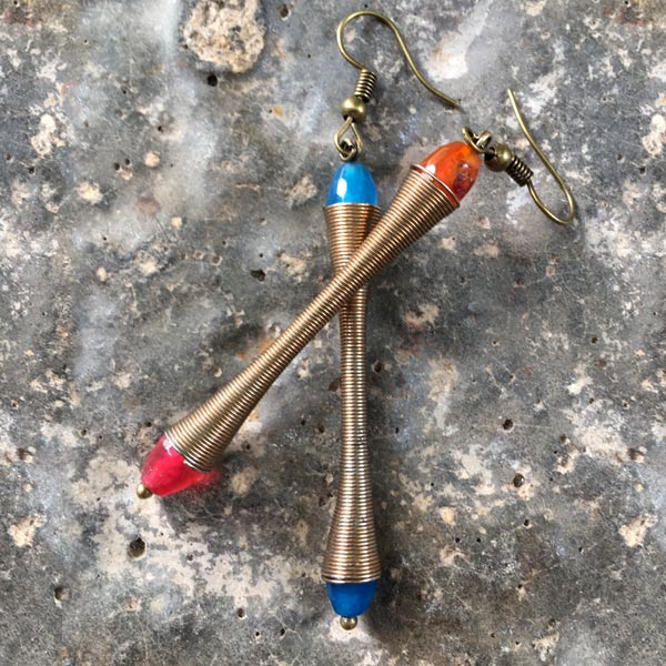 Earring E811   price €17
