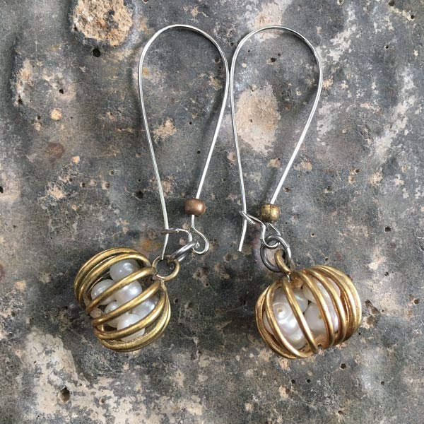 Earring E795   price €18