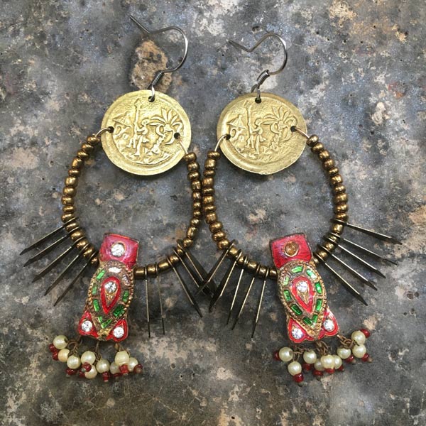 E858 Earring E858 price €20