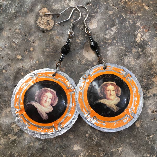 Earring E850   price €20