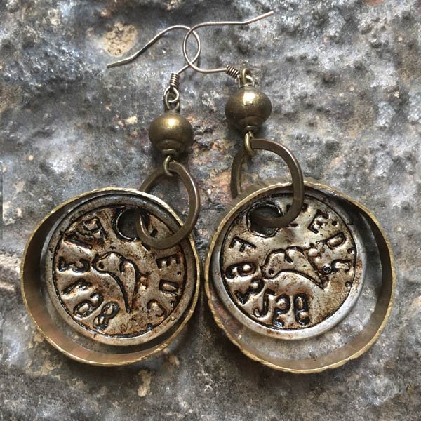 Earring E593   price €18