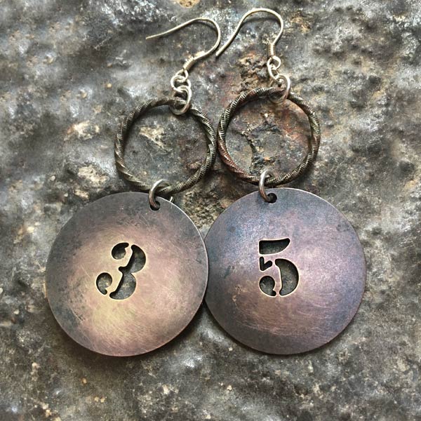 Earring E592   price €18