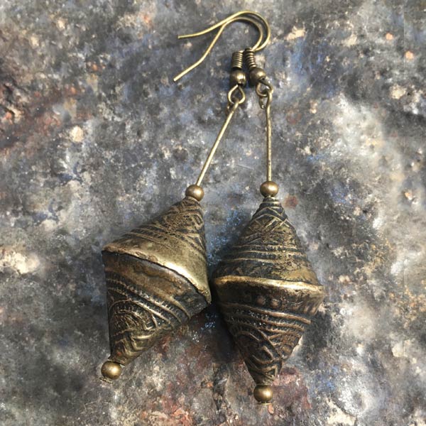 Earring E506   price €18