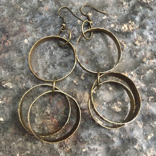 Earring E607   price €18