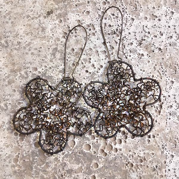Earring E262    price €12