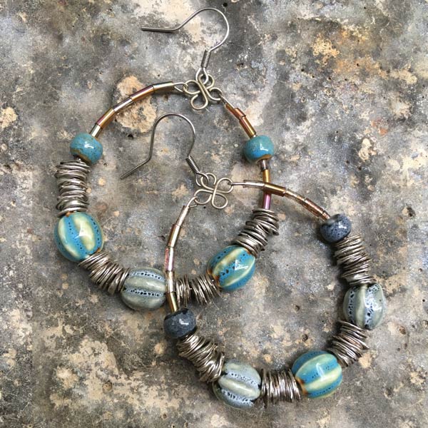 E881 Earring E881 price €20