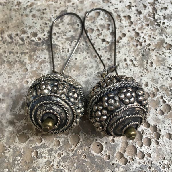 Earring E294    price €15