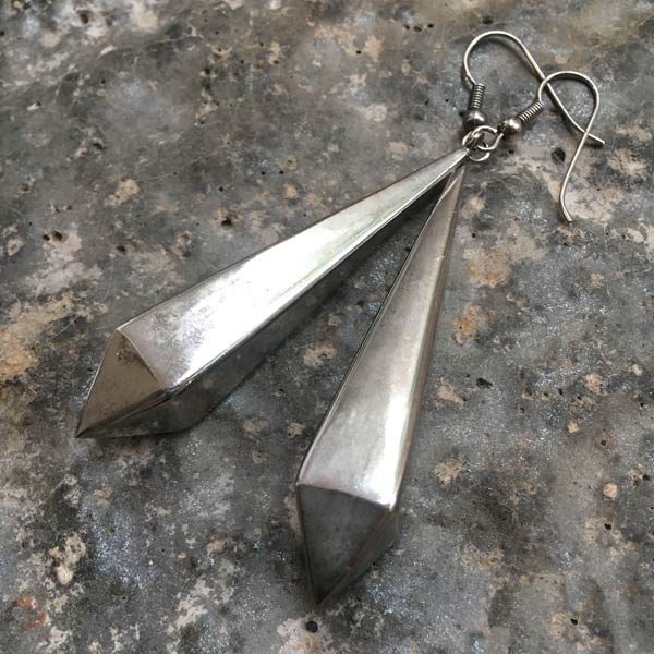 Earring E872   price €20