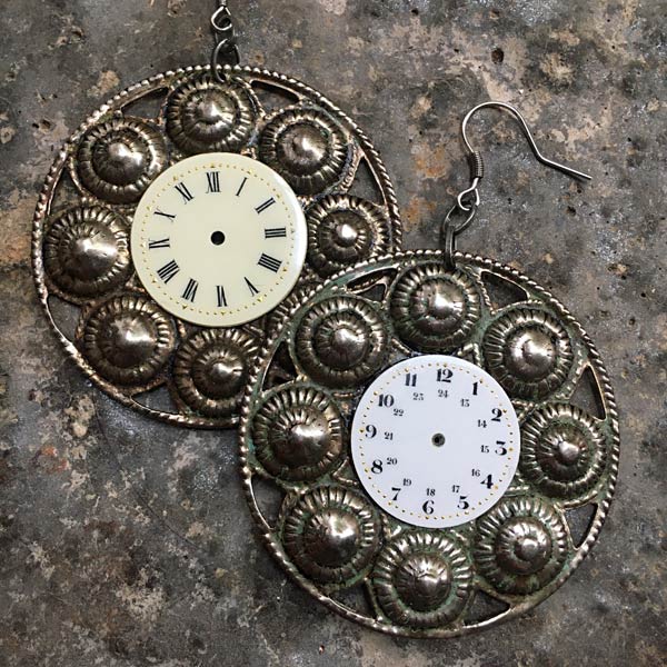 Earring E864   price €20