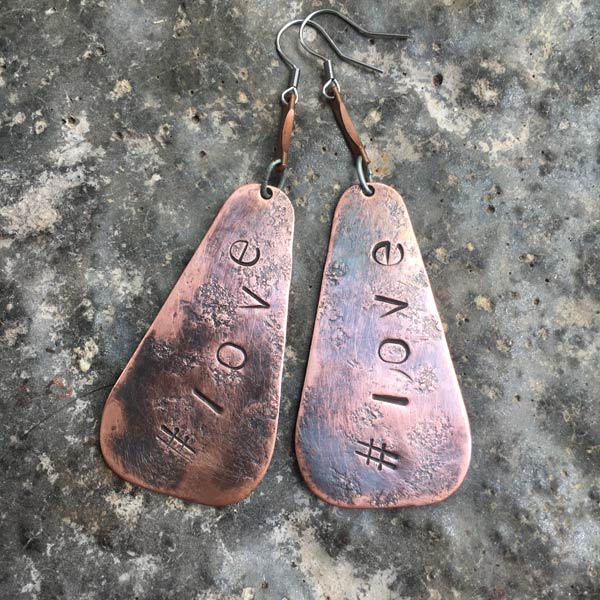 Earring E869   price €20
