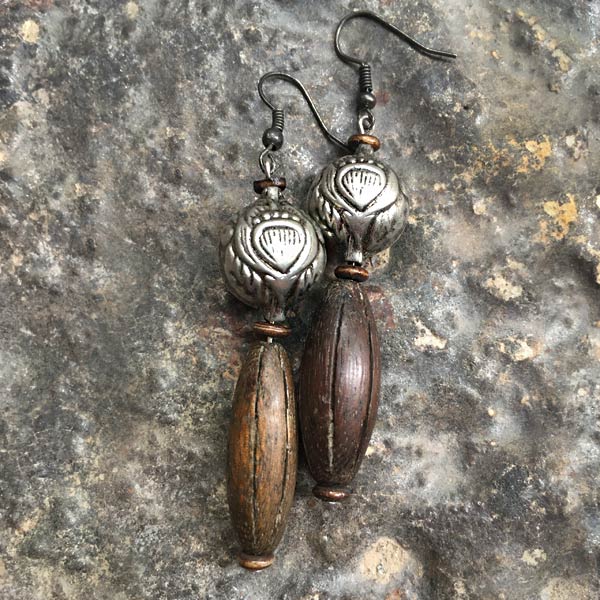 Earring E521   price €18