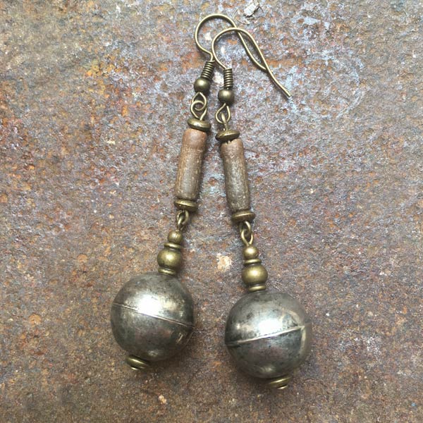 Earring E528   price €18