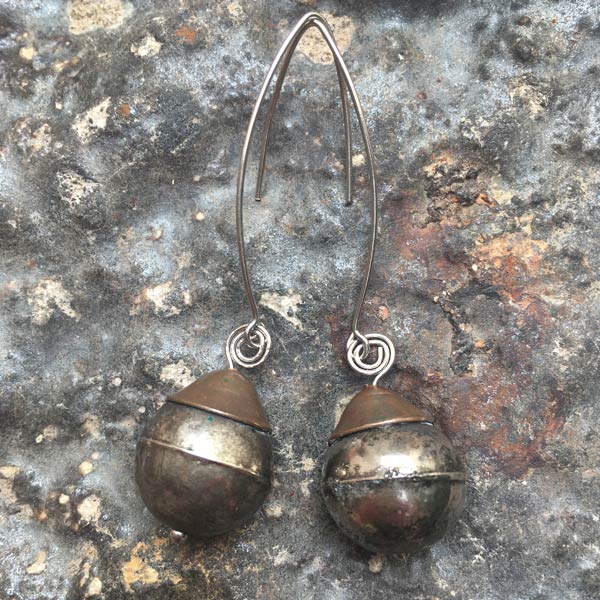 Earring E526   price €18