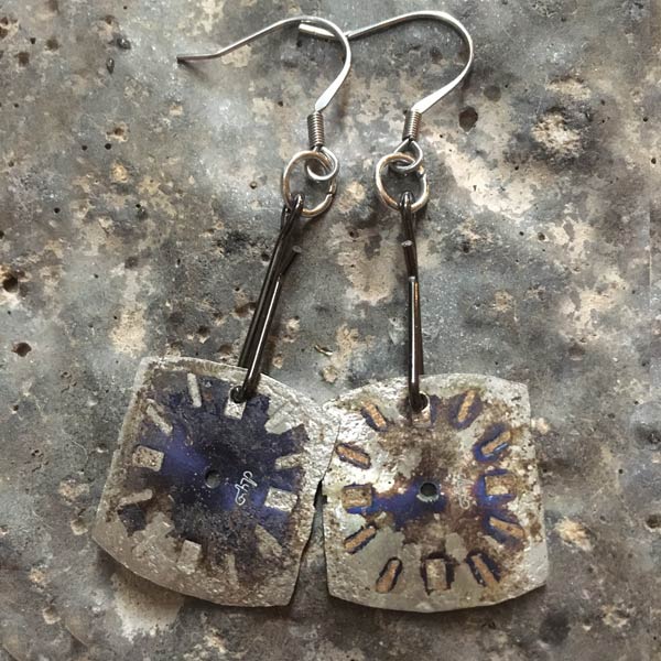Earring E684   price €25