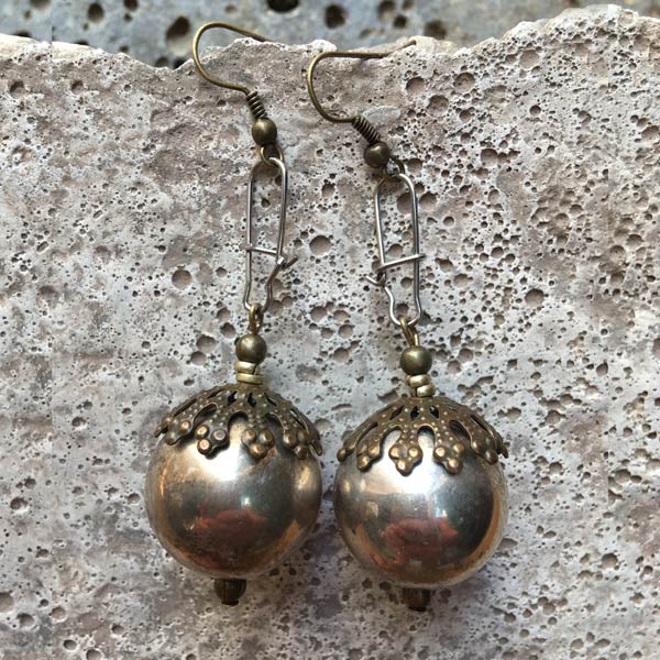 Earring E313    price €18