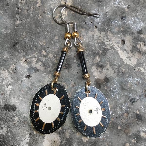 E715 Earring E715 price €25