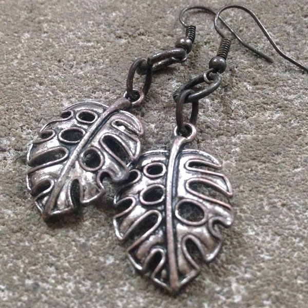 E26 Earring E026 SOLD