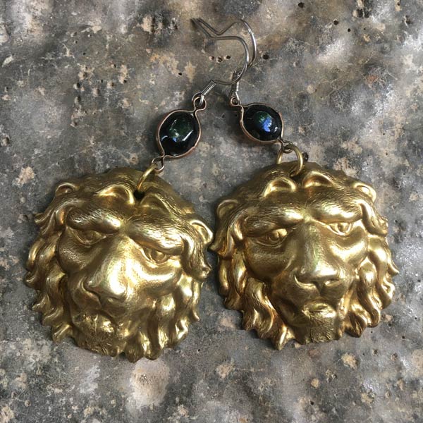 Earring E907   price €20