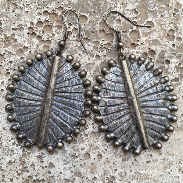 E341 Earring E341 SOLD