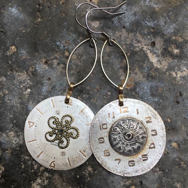 Earring E738   price €20