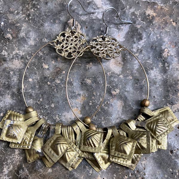 Earring E938   price €20