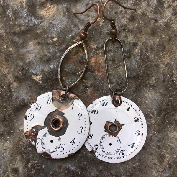 Earring E741   price €22