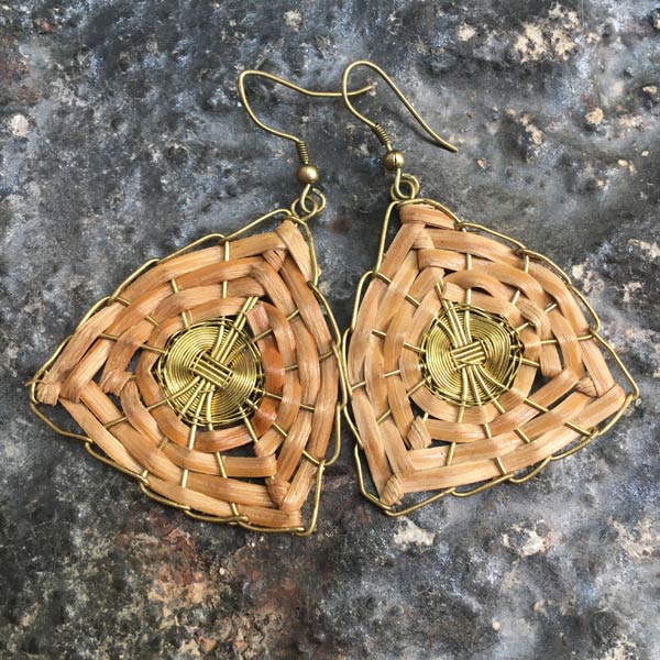 Earring E751   price €17