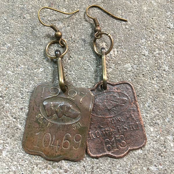 Earring E65   price €18