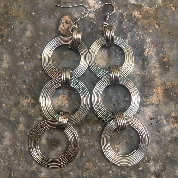 Earring E761   price €20