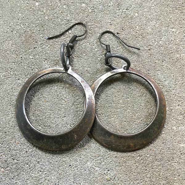 Earring E075   price €13