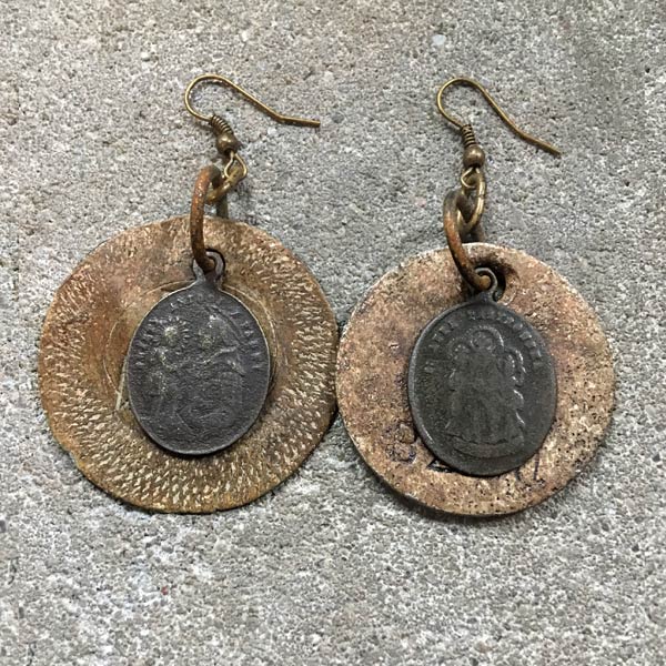 Earring E81   price €25