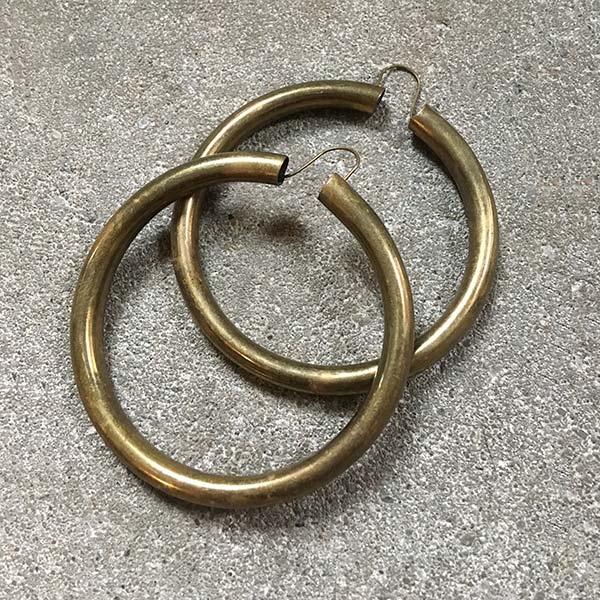 E108 Earring E108 SOLD