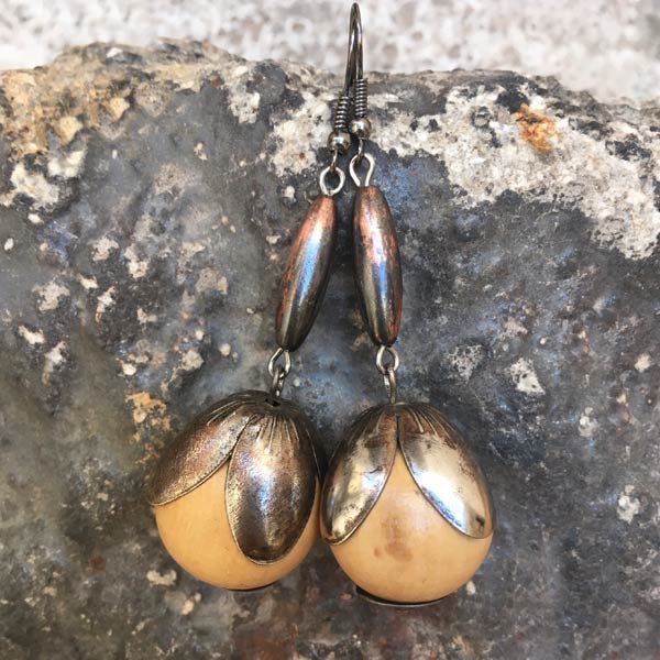 Earring E424   price €15