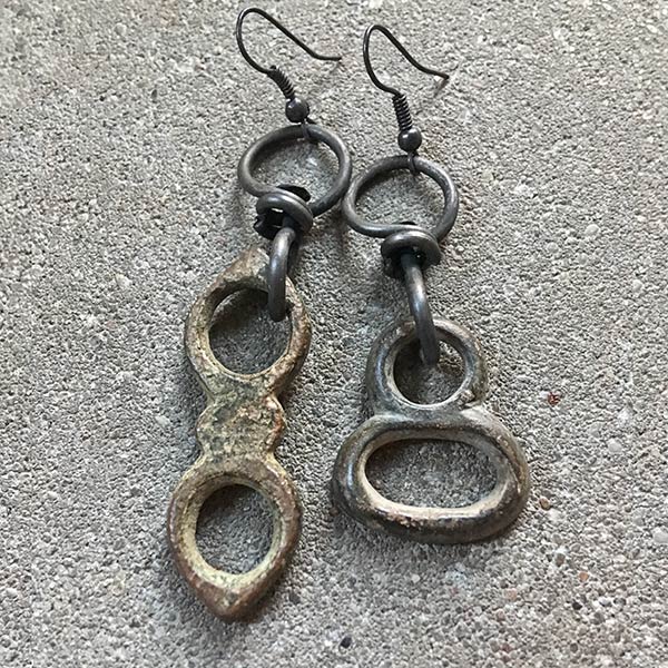 Earring E130   price €15