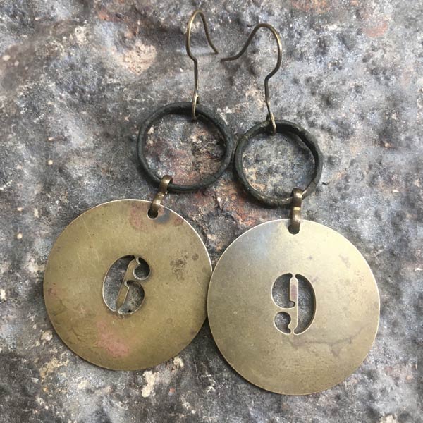 Earring E574   price €18