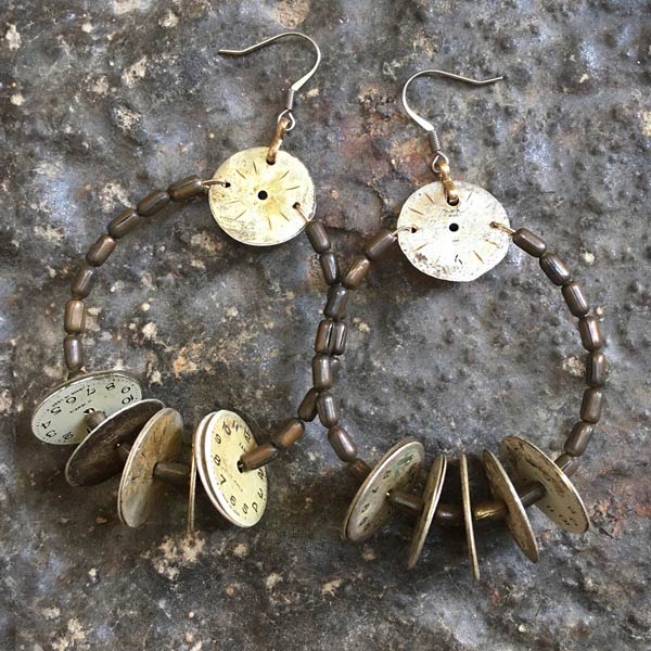 Earring E656   price €20