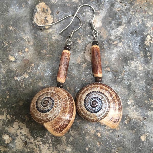 Earring E690   price €18