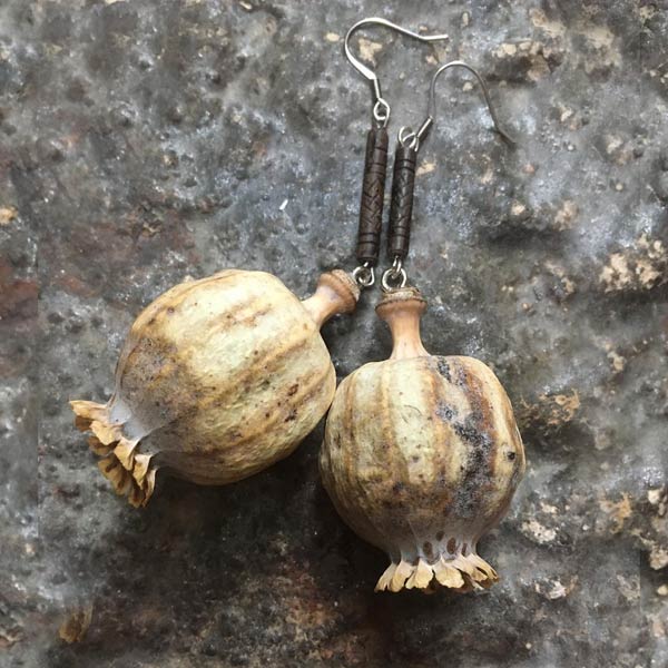 Earring E691   price €18