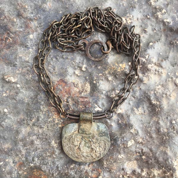 Pendant P88   price €20