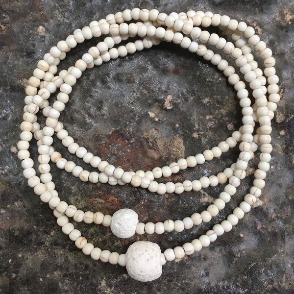 Necklace N101   price €25