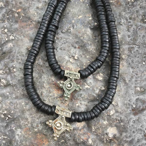 Necklace N115   price €30 pcs