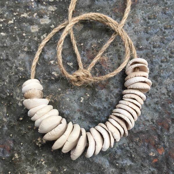 Necklace N119   price €25