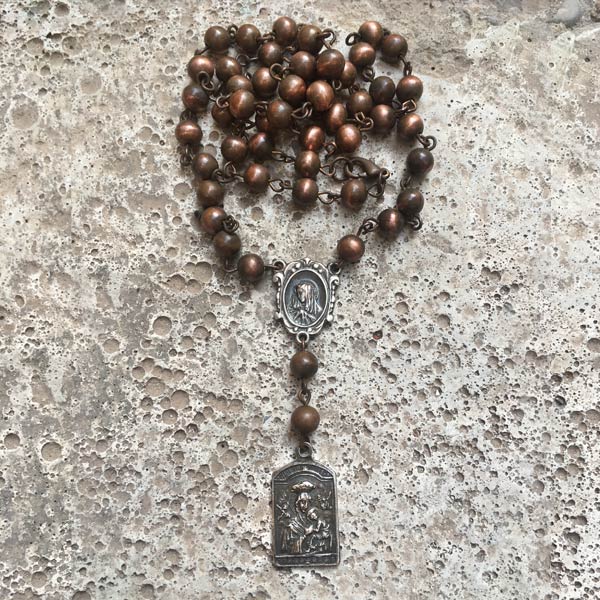 Necklace N061   price €20