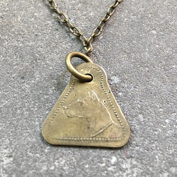 Pendant P21   price €37