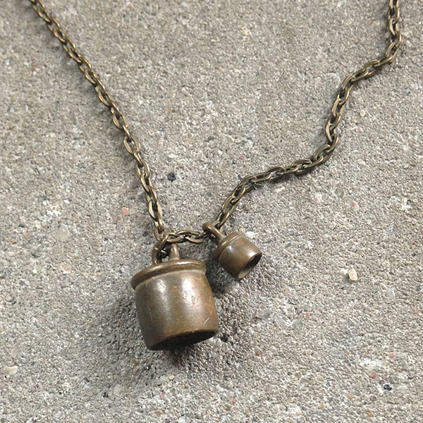 Pendant P03   price €20
